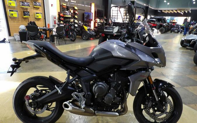 2022 Triumph Trident 660 Sapphire Black