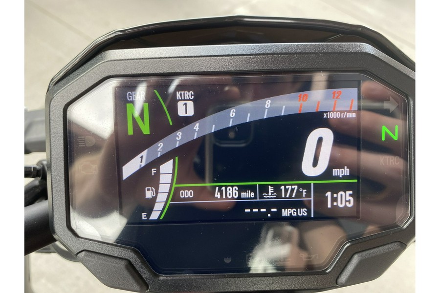 2023 Kawasaki Z650 Base