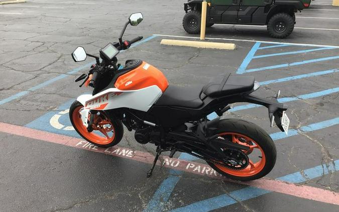 2024 KTM DUKE 250