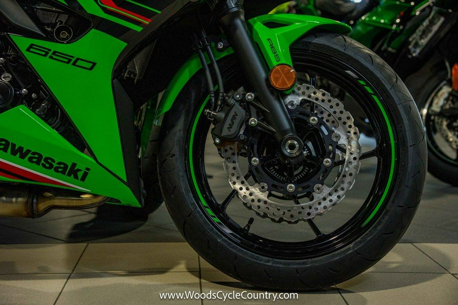 2024 Kawasaki Ninja® 650 KRT EDITION ABS