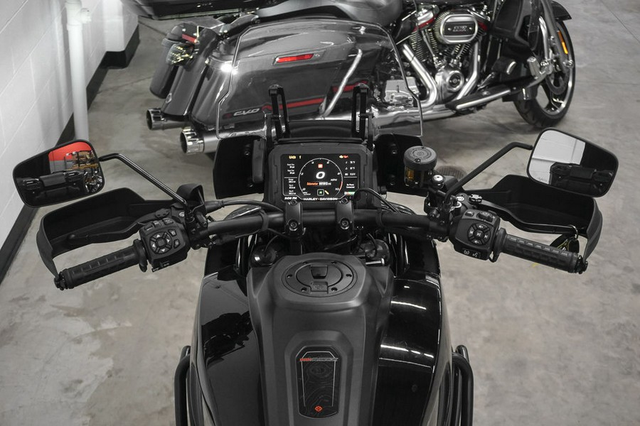 2022 Harley-Davidson® RA1250S - Pan America™ 1250 Special