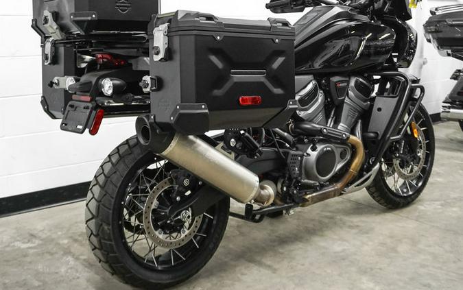 2022 Harley-Davidson® RA1250S - Pan America™ 1250 Special