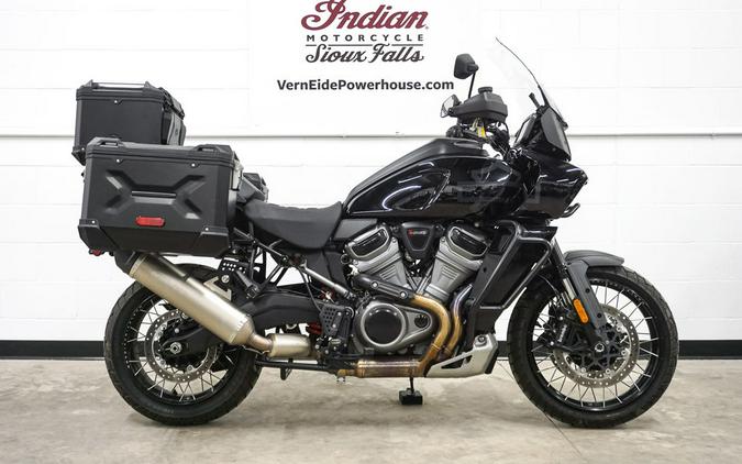 2022 Harley-Davidson® RA1250S - Pan America™ 1250 Special