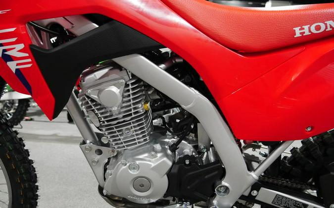 2026 Honda® CRF125F Big Wheel