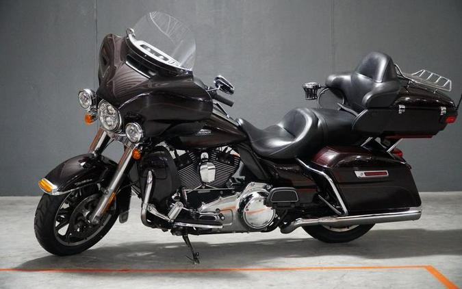2014 Harley-Davidson® FLHTCU - Electra Glide® Ultra Classic®