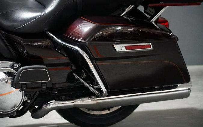 2014 Harley-Davidson® FLHTCU - Electra Glide® Ultra Classic®