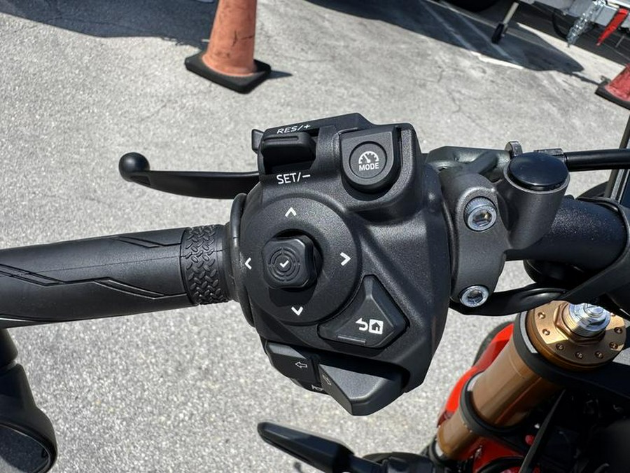 2026 Yamaha XSR900