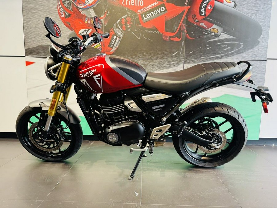 2025 Triumph Speed 400 Carnival Red / Storm Grey