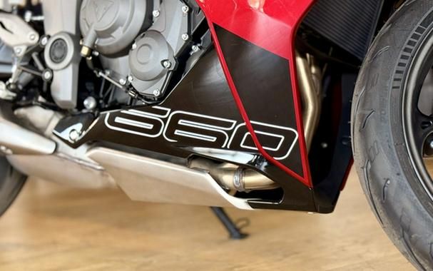 2025 Triumph Daytona 660