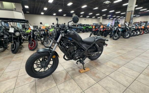 2026 Honda REBEL 300 E-CLUTCH