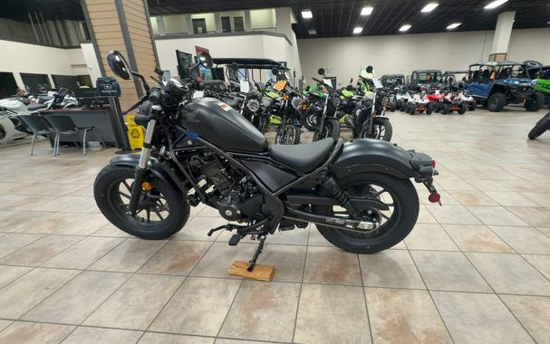 2026 Honda REBEL 300 E-CLUTCH