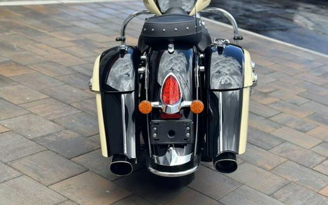 2019 Indian Motorcycle® Chieftain® Classic Thunder Black / Ivory Cream