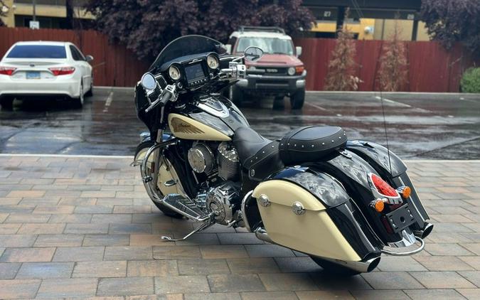 2019 Indian Motorcycle® Chieftain® Classic Thunder Black / Ivory Cream