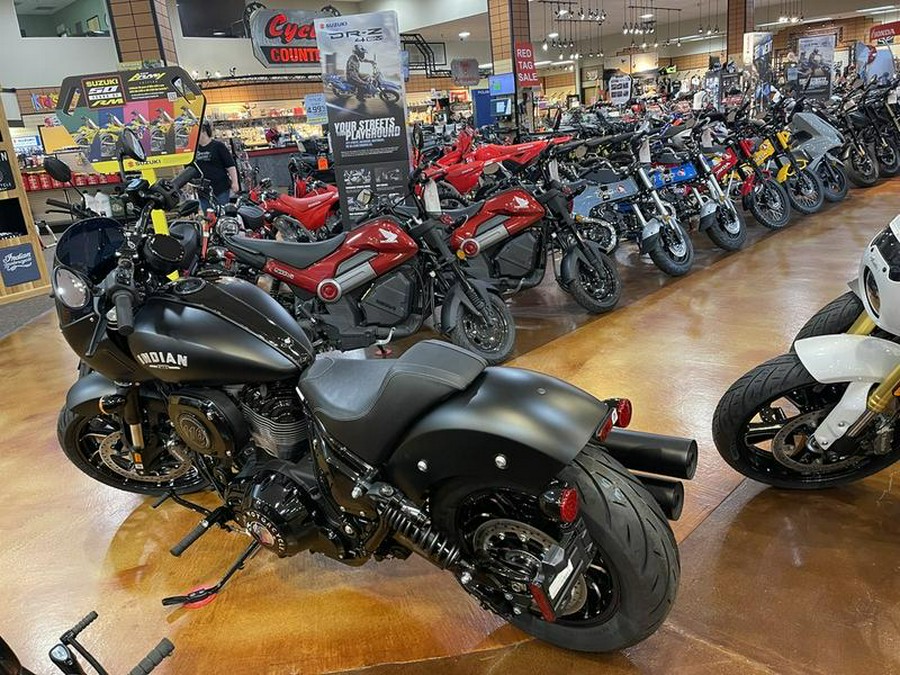2025 Indian Motorcycle® Sport Chief Black Smoke