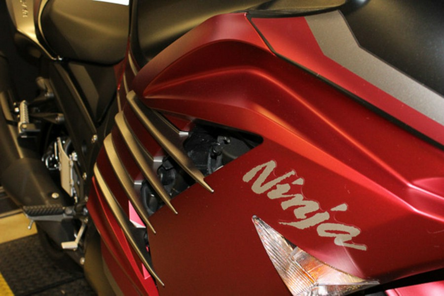 2025 Kawasaki Ninja ZX-14R ABS ABS