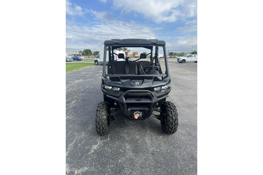 2025 Can-Am SSV DEF MAX XT 64 HD10 BK 25 XT HD10