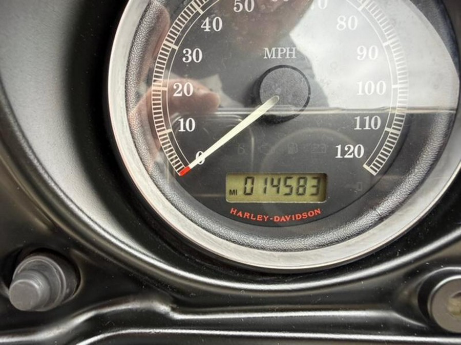 2011 Harley-Davidson® FLHTCU - Ultra Classic® Electra Glide®