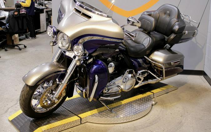 Used 2016 Harley-Davidson CVO Limited FLHTKSE Motorcycle For Sale In Columbus, OH