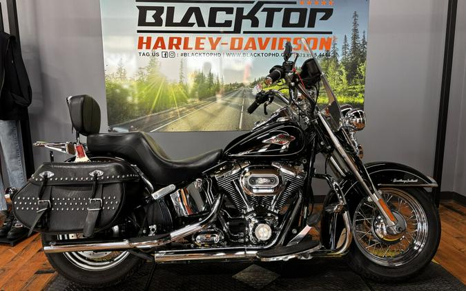 2009 Harley-Davidson® Heritage Softail® Classic BLACK W/PINSTRIPE