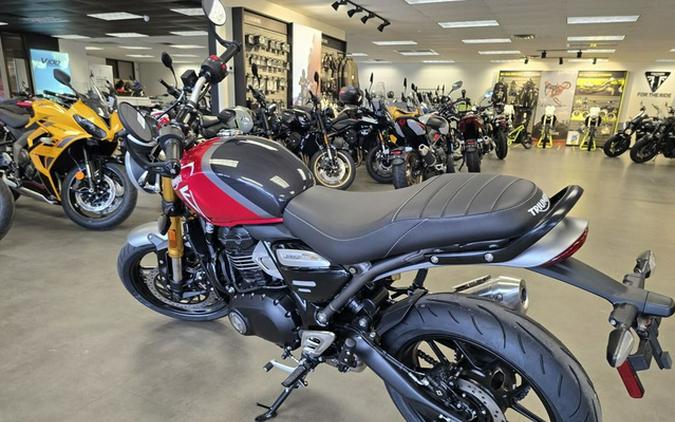 2026 Triumph Speed 400 Lava Red GlossStorm Grey