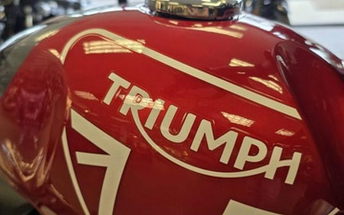 2026 Triumph Speed 400 Lava Red GlossStorm Grey