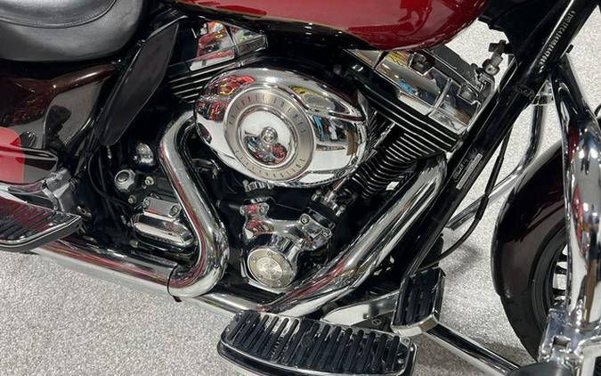 2010 Harley-Davidson Touring FLHTCU - Ultra Classic Electra Glide