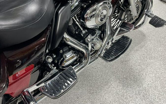 2010 Harley-Davidson Touring FLHTCU - Ultra Classic Electra Glide