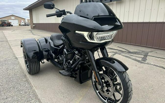 FLTRT 2026 Road Glide 3