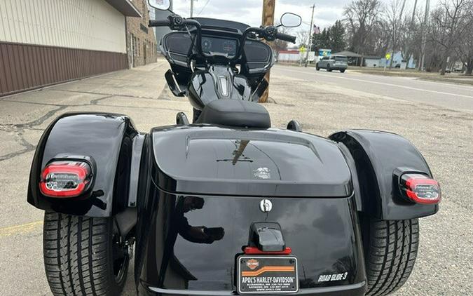 FLTRT 2026 Road Glide 3