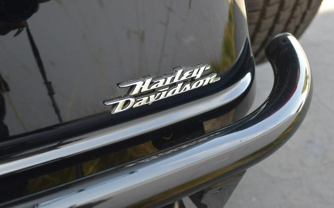 2023 Harley-Davidson Road Glide 3 Vivid Black