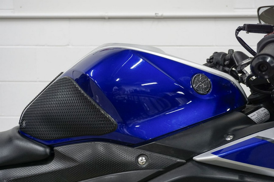 2015 Yamaha YZF-R3