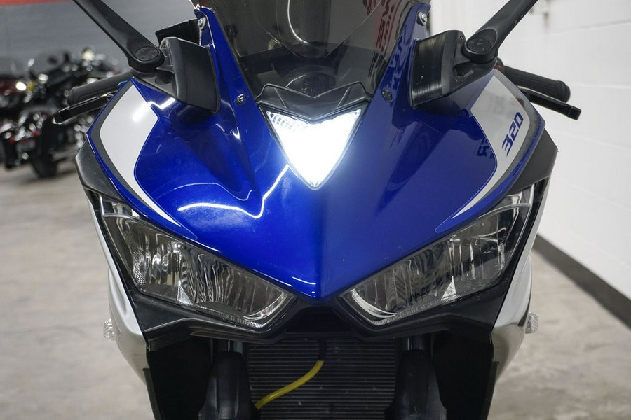 2015 Yamaha YZF-R3