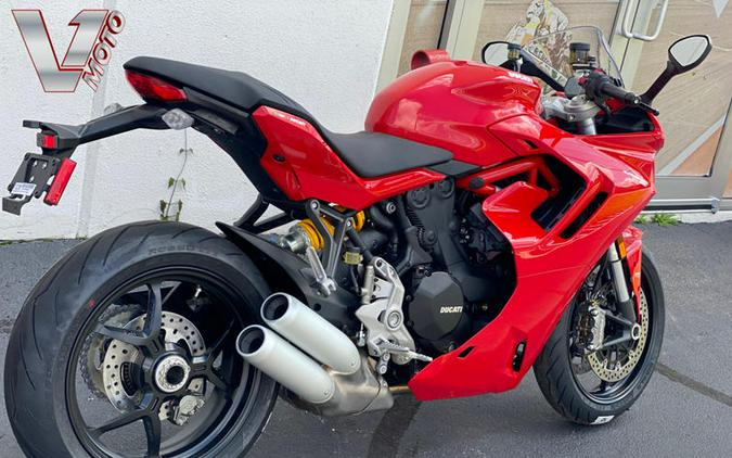 2024 Ducati Supersport 950 Red