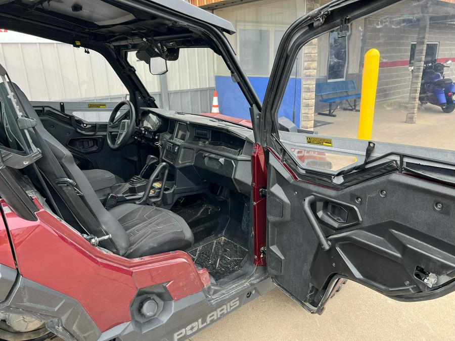 2021 Polaris General 1000 Deluxe