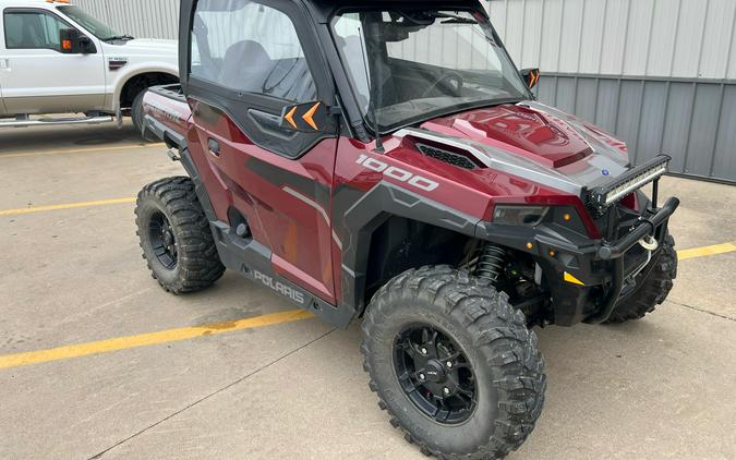 2021 Polaris General 1000 Deluxe