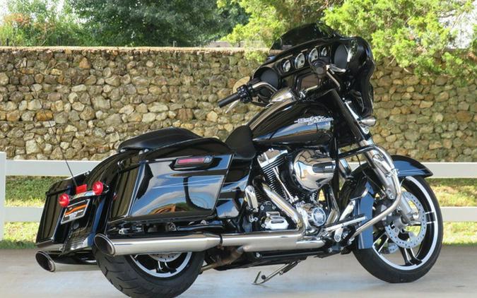 2016 Harley-Davidson FLHXS - Street Glide Special