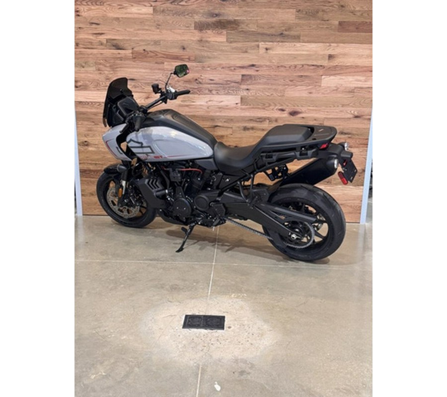 2025 Harley-Davidson RA1250ST - Pan America 1250 ST