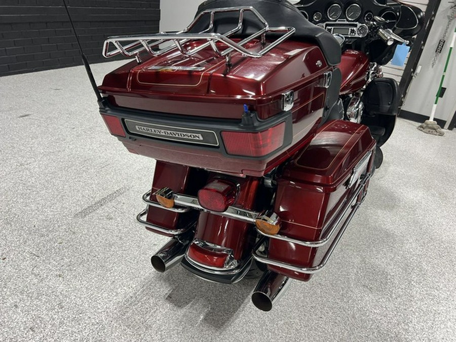 2010 Harley-Davidson Touring FLHTCU - Ultra Classic Electra Glide