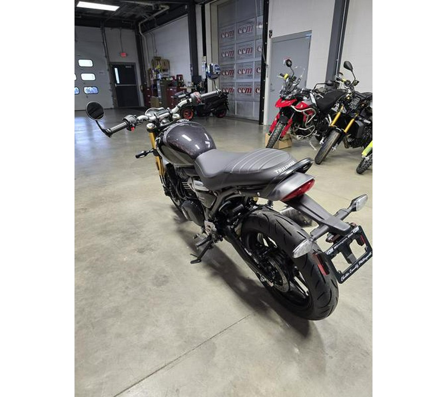 2025 Triumph Speed 400 Carnival Red / Storm Grey