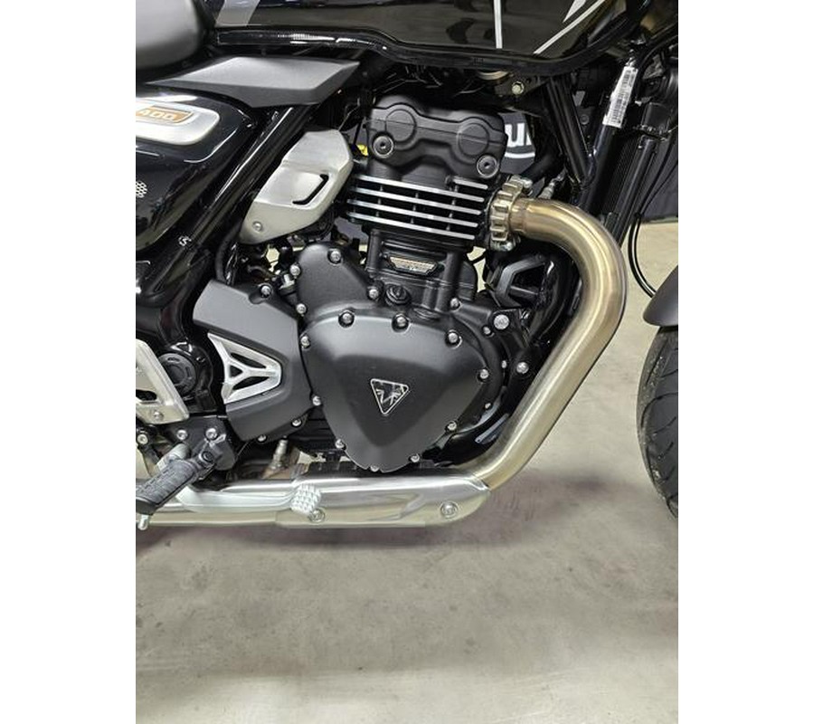 2025 Triumph Speed 400 Carnival Red / Storm Grey