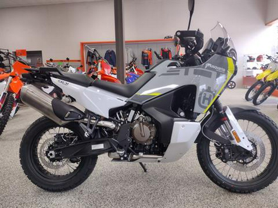 2024 Husqvarna Norden 901