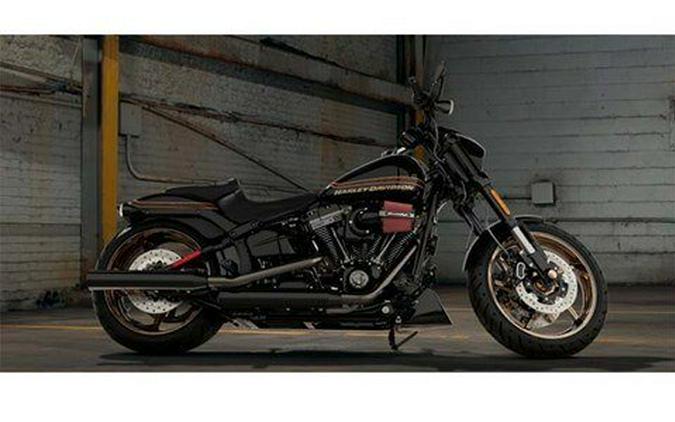 2016 Harley-Davidson CVO™ Pro Street Breakout®