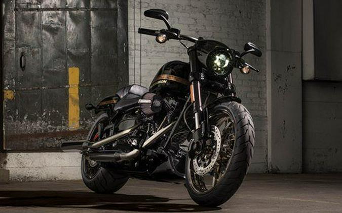 2016 Harley-Davidson CVO™ Pro Street Breakout®