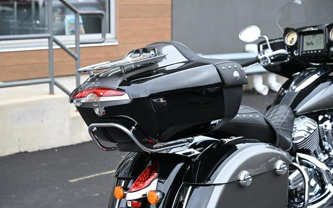2024 Indian Motorcycle® Roadmaster® Black Metallic/Titanium Metallic