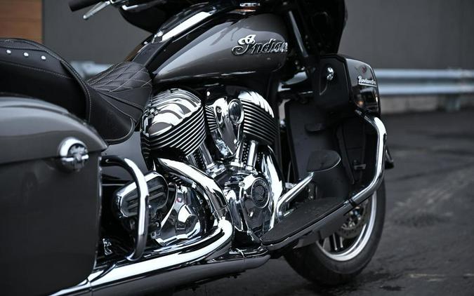 2024 Indian Motorcycle® Roadmaster® Black Metallic/Titanium Metallic