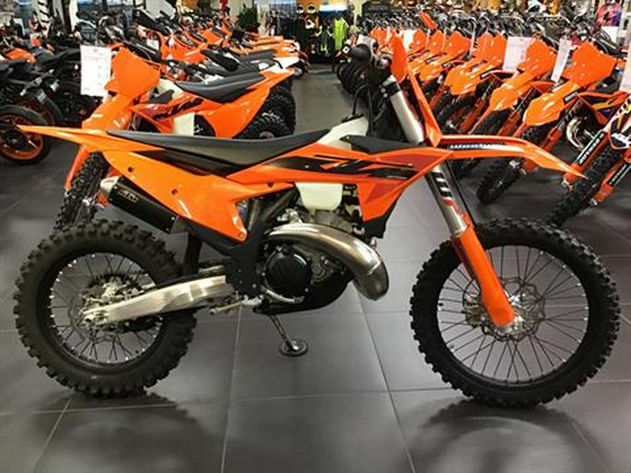 2025 KTM 300 XC