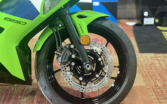 2026 Kawasaki Ninja® 650 ABS