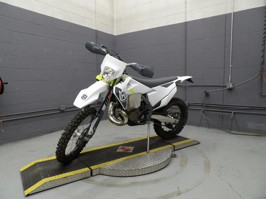 2022 Husqvarna® TE 250