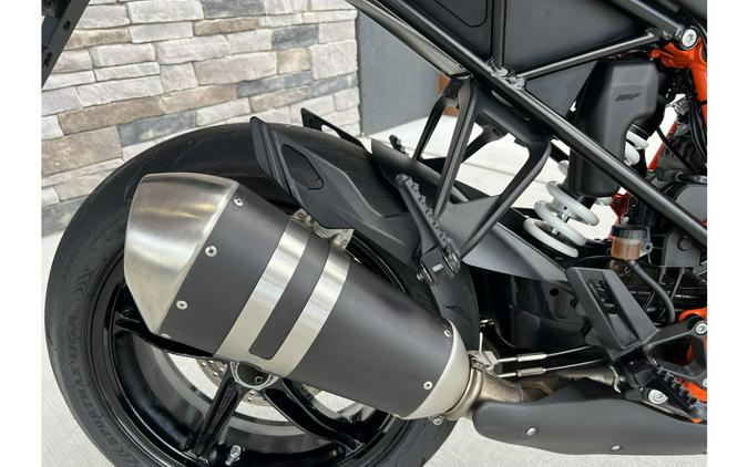 2023 KTM 1290 Super Duke GT