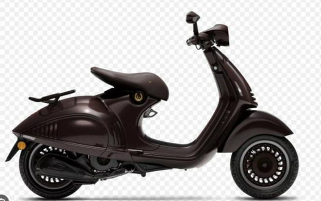 2026 Vespa 946 Horse